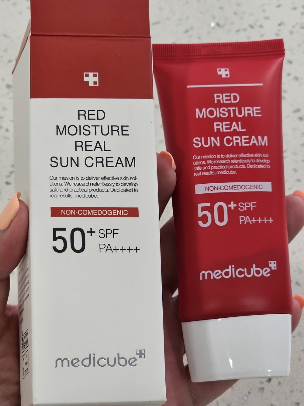 Red Moisture Real Sun Cream SPF 50+